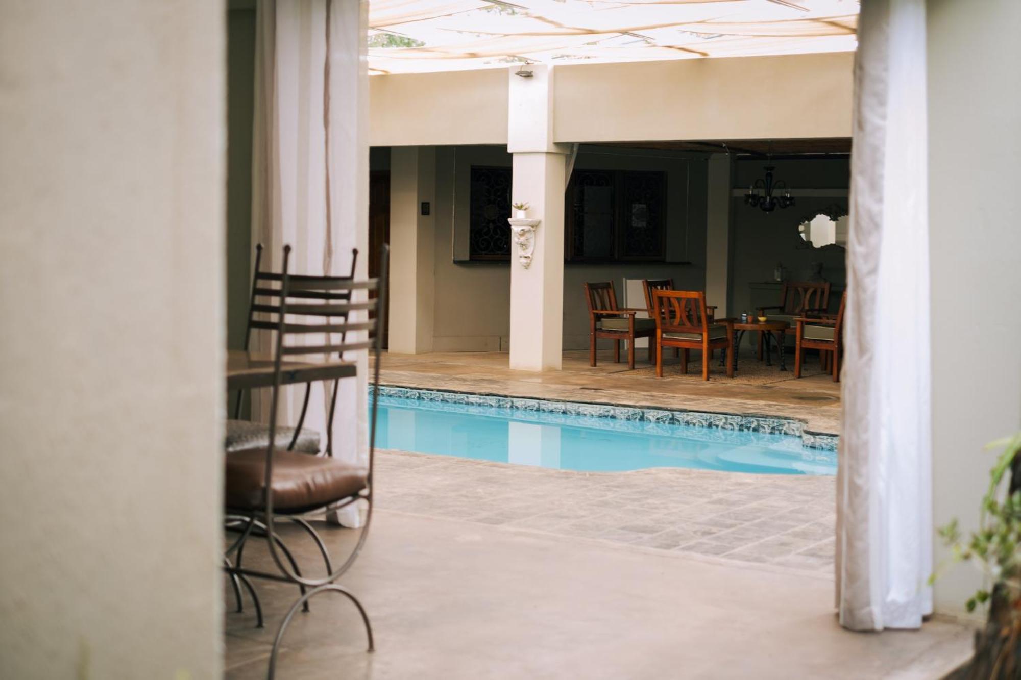 Villa Brocant Guest House Vryburg Eksteriør billede