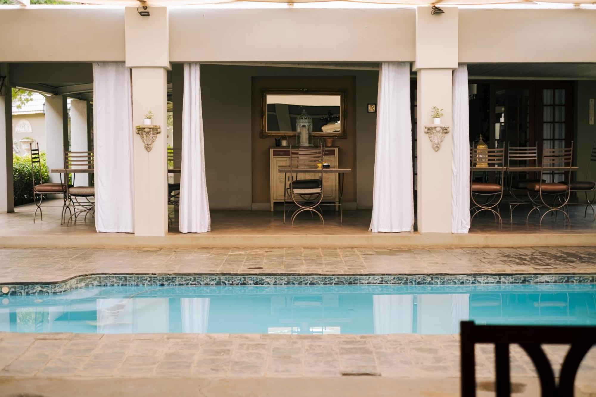 Villa Brocant Guest House Vryburg Eksteriør billede