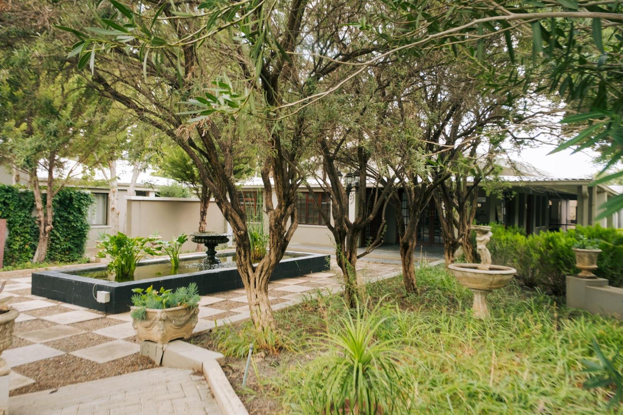 Villa Brocant Guest House Vryburg Eksteriør billede