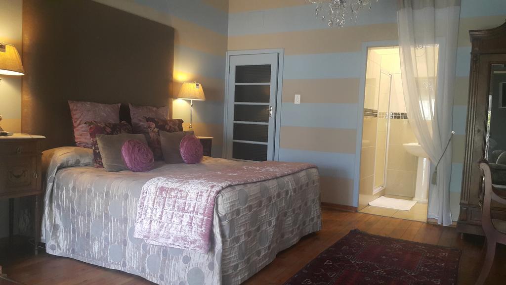 Villa Brocant Guest House Vryburg Eksteriør billede