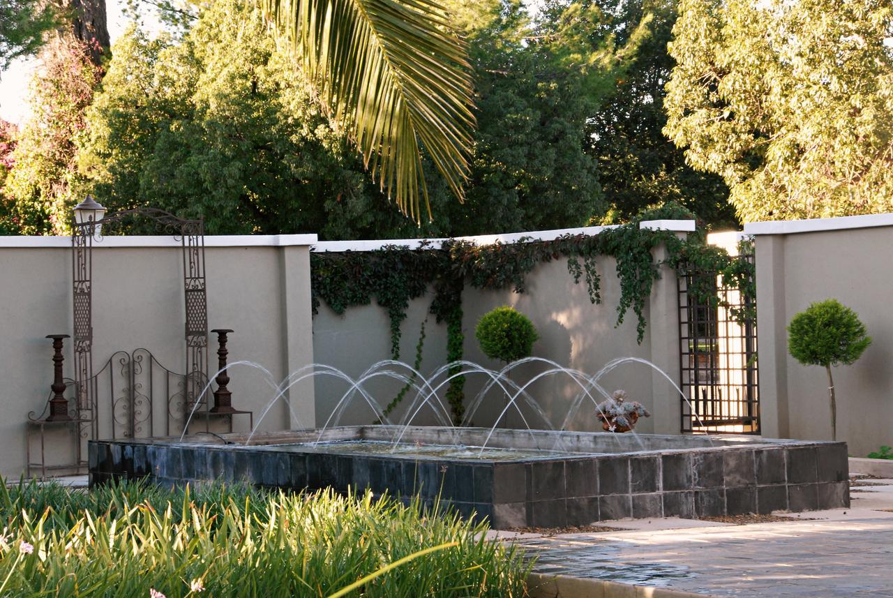 Villa Brocant Guest House Vryburg Eksteriør billede